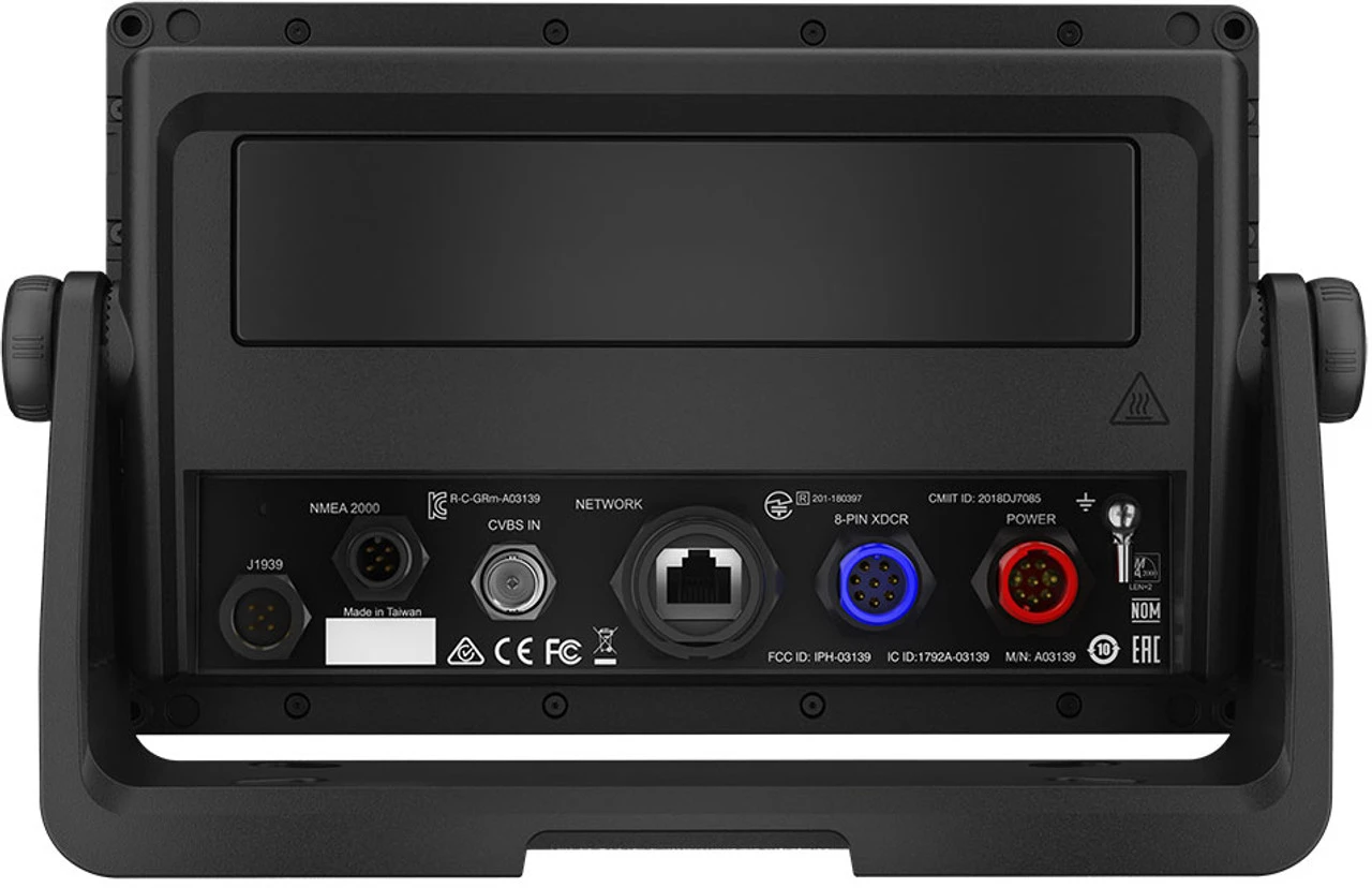 Garmin GPSMAP 742xs Plus Touchscreen Combo W/ GMR 18HD+ Radar 4 Garmin GPSMAP 742xs Plus Touchscreen Combo W/ GMR 18HD+ Radar - Image 2